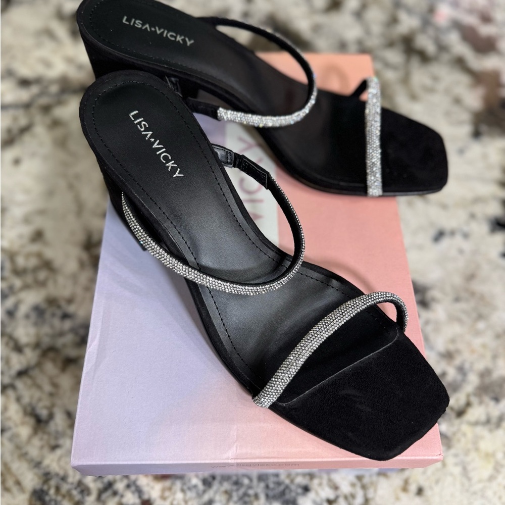 Lisa Vicky Mood‎ Black and Silver Heels